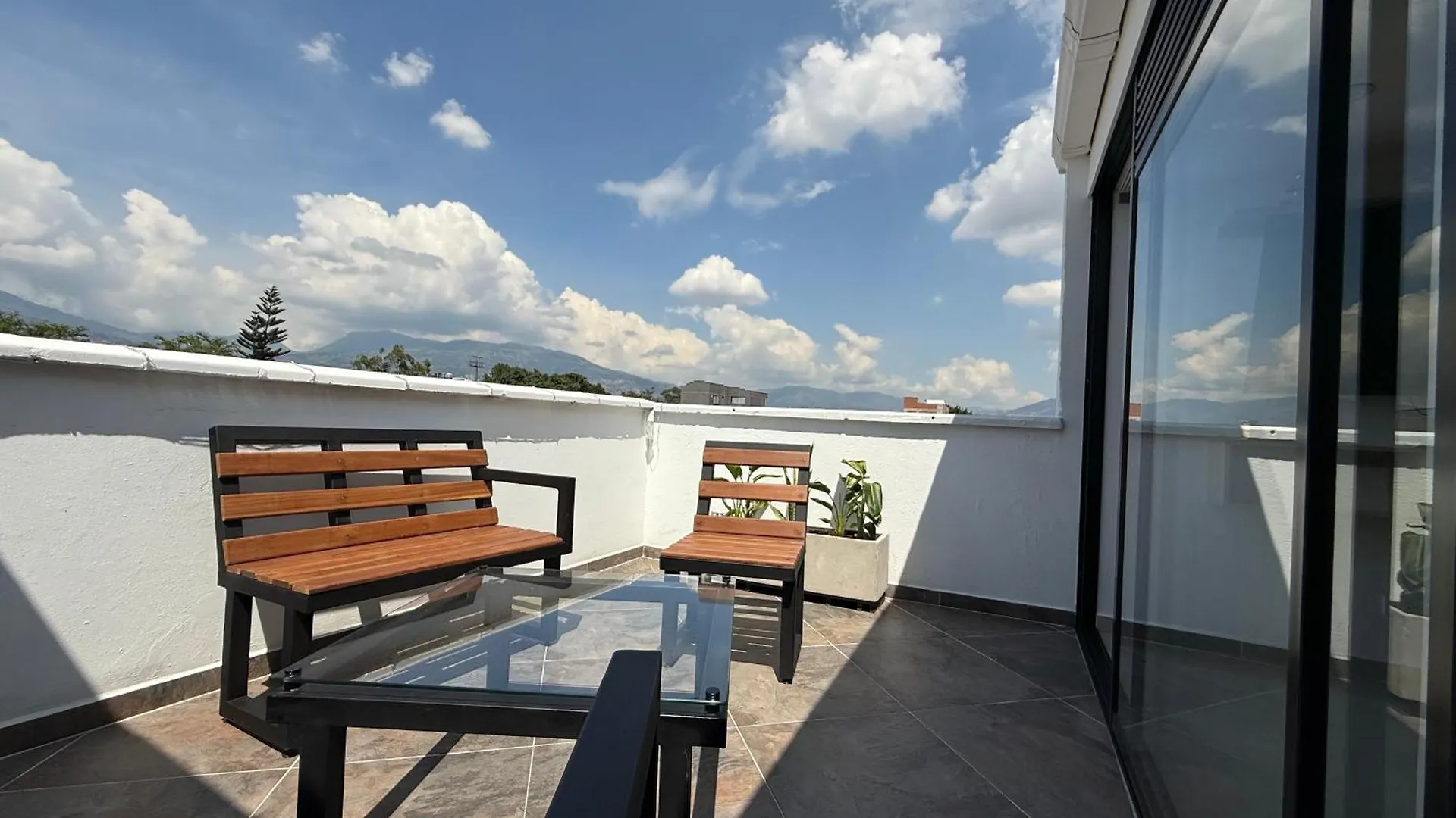 Vive Medellin 401 Apartment Colombia